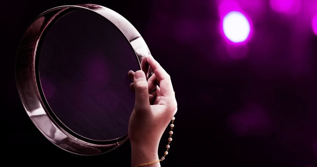 Romantic Karwa Chauth Captions for Instagram in Hindi (पति-पत्नी के प्यार भरे कैप्शन)